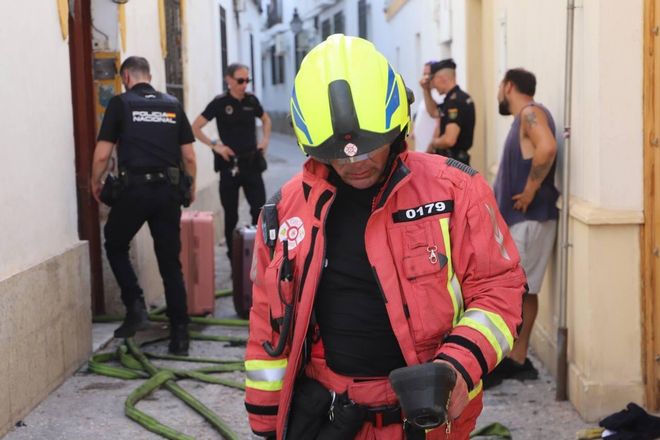 Incendio en una casa ocupada del barrio de San Agustín en Córdoba