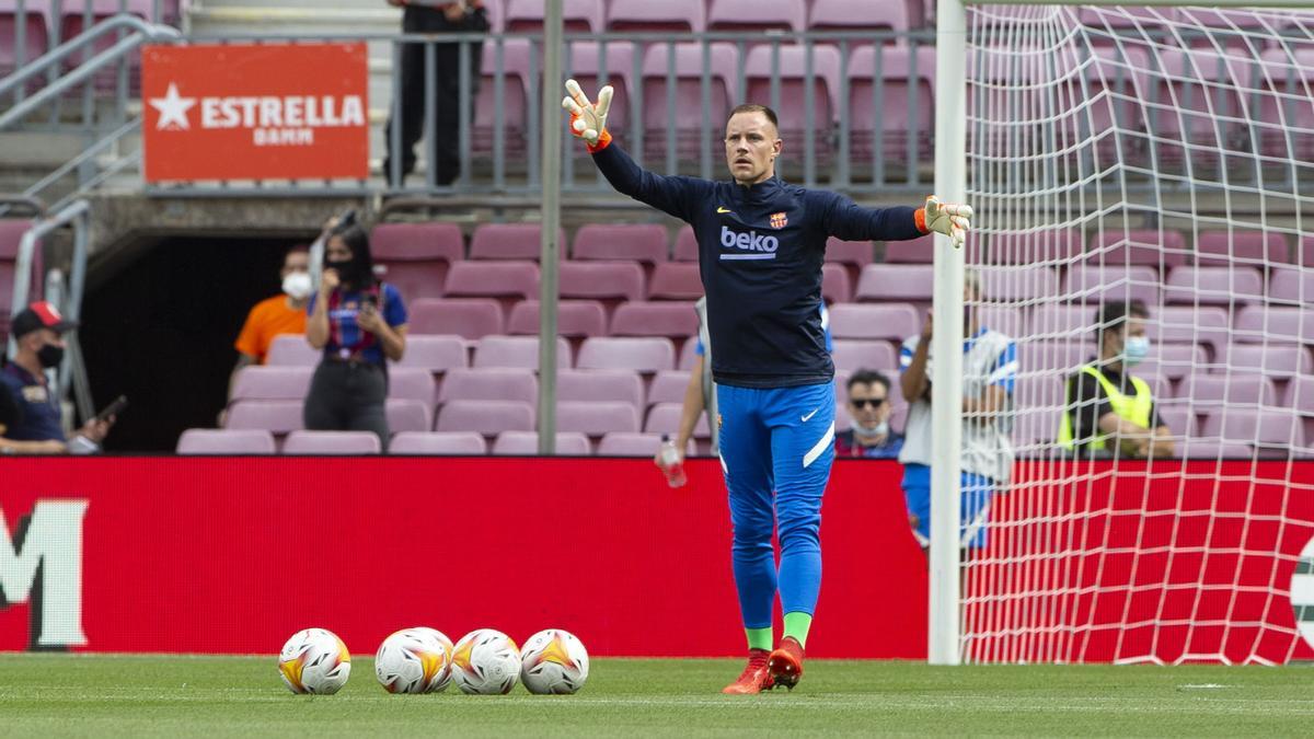 Ter Stegen, en un calentamiento con el FC Barcelona