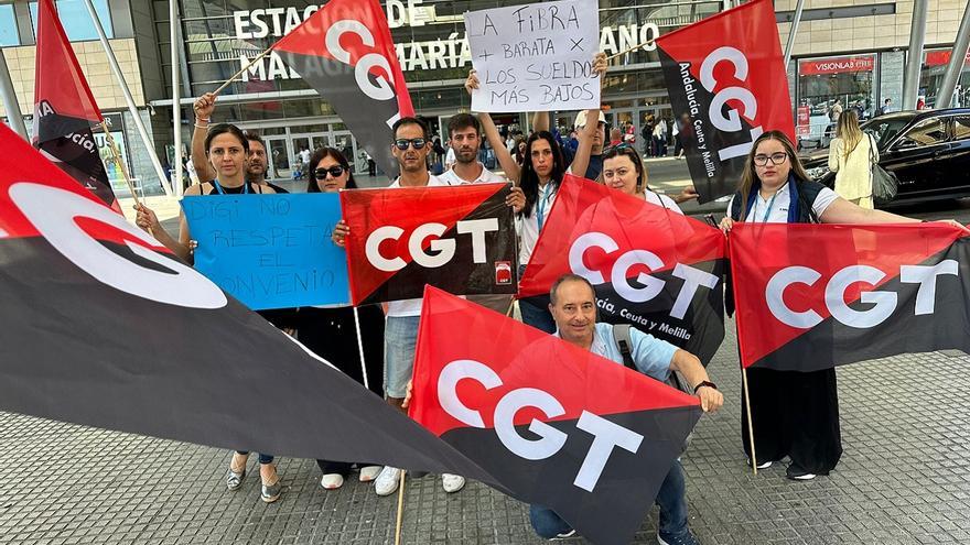 Trabajadores de la empresa Digi en Málaga inician una huelga indefinida