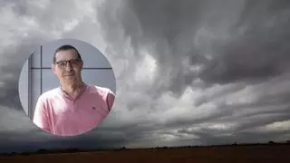 Jorge Olcina, climatólogo: "Los avisos y alertas rojas están pensadas para salvaguardar las vidas humanas y eso prima sobre todo lo demás"