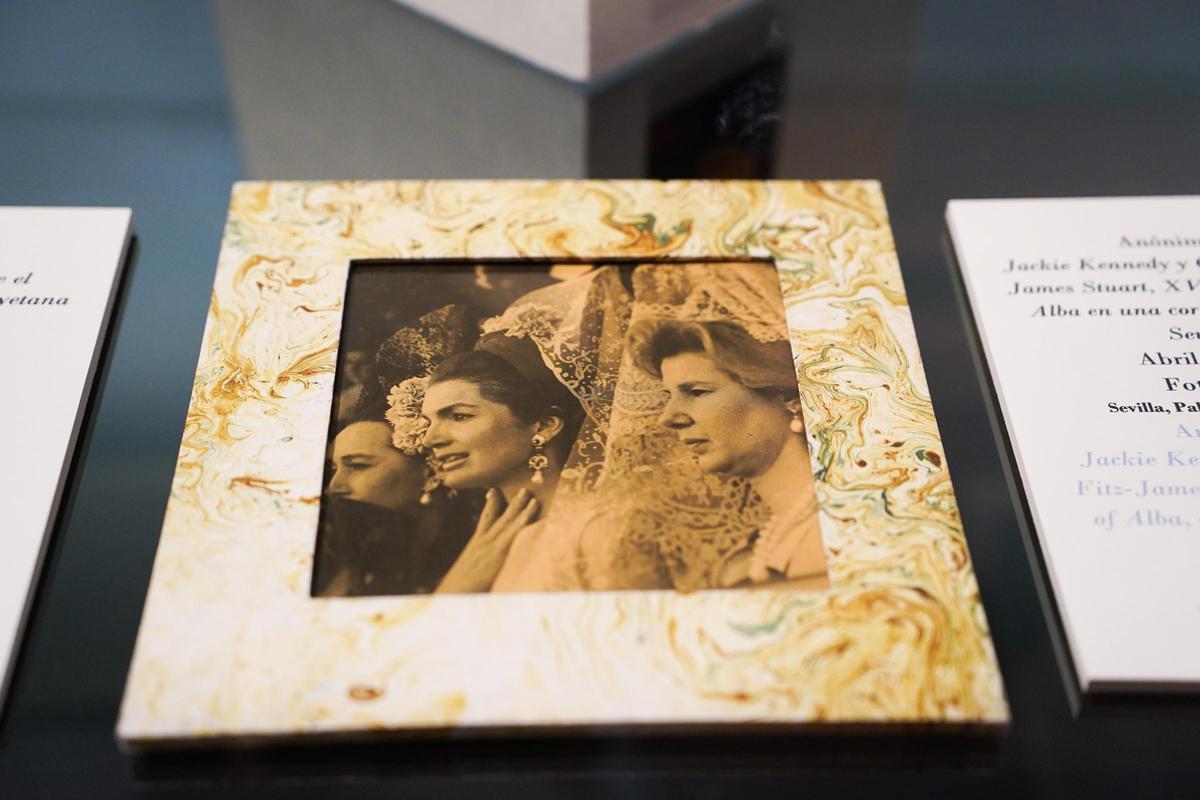Cayetana Fitz-James con Jackie Kennedy