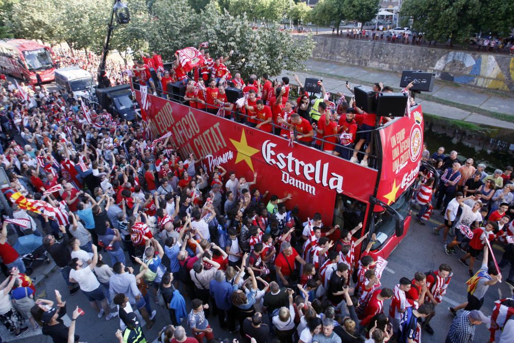 Rua de celebració de l'ascens del Girona