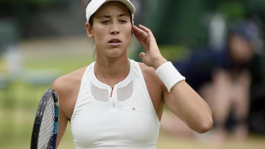 Muguruza reina en Wimbledon tras arrollar a Venus Williams