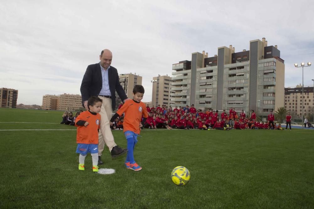 Inauguración del nuevo campo de fútbol del colegio Salesianos