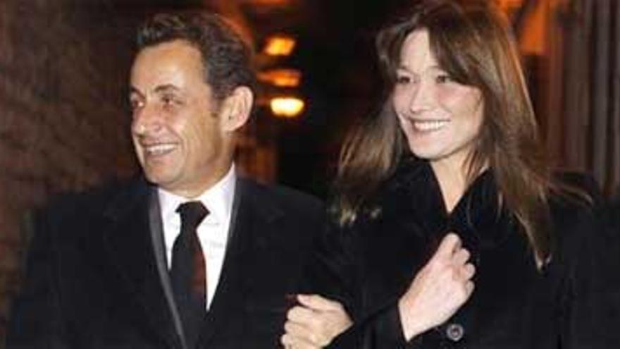 Sarkozy entrena para mejorar su vida sexual