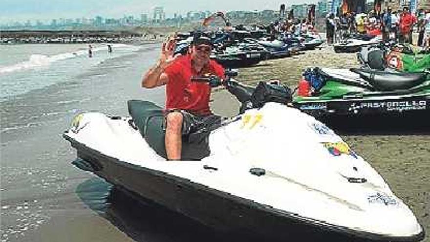 Rafael Rubén N. C., durante el mundial de Jet Raid celebrado en 2008 en Perú.