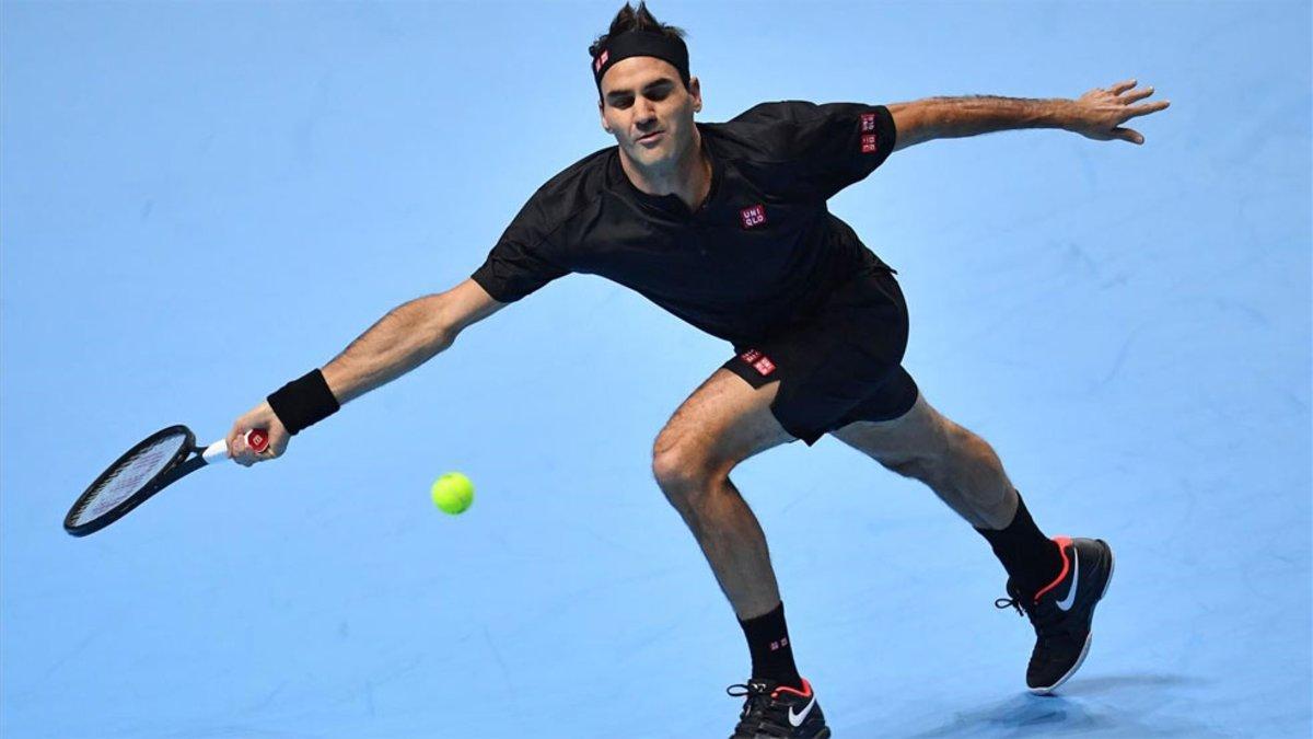 Federer, durante su partido ante Djokovic