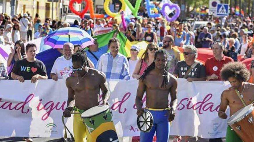 Una imagen del desfile, en una edición anterior del Pride.