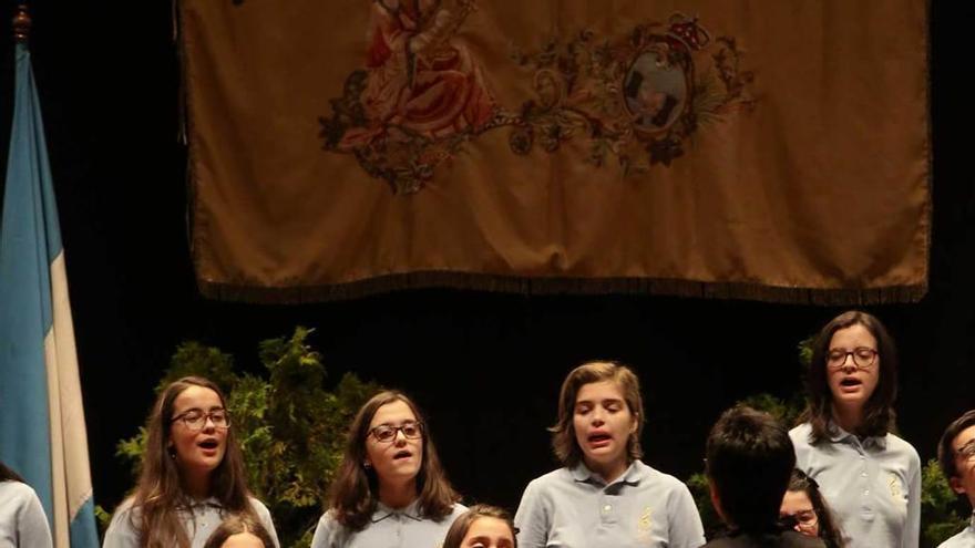 El Coro Infantil de Brigantina (Portugal), ayer, en la Casa de Cultura.