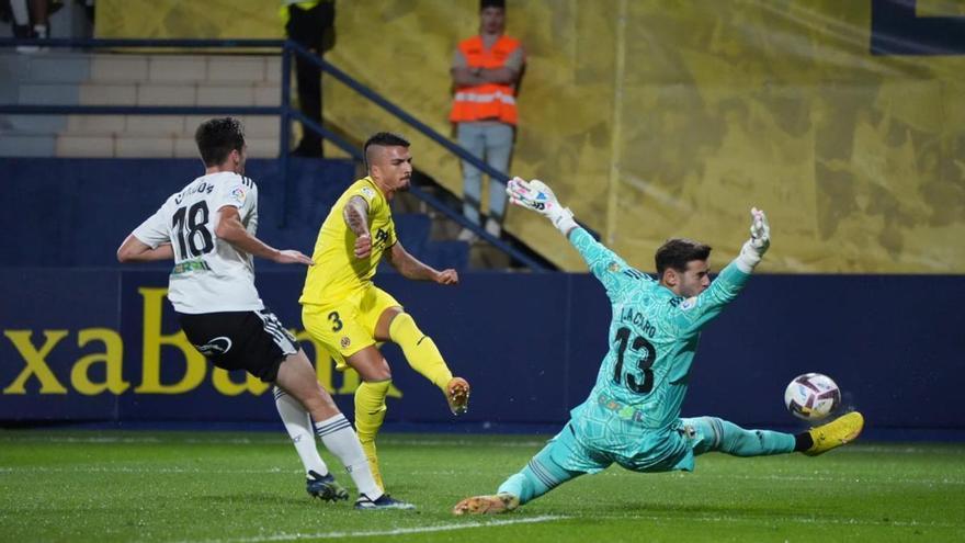 La crónica | El Villarreal B se estrella contra el muro del imbatido Burgos (0-0)