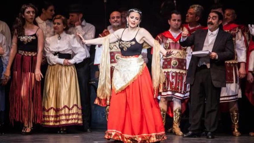 Amigos de la Música de Alcoy pone en escena un espectacular «Fantasma de la Ópera»