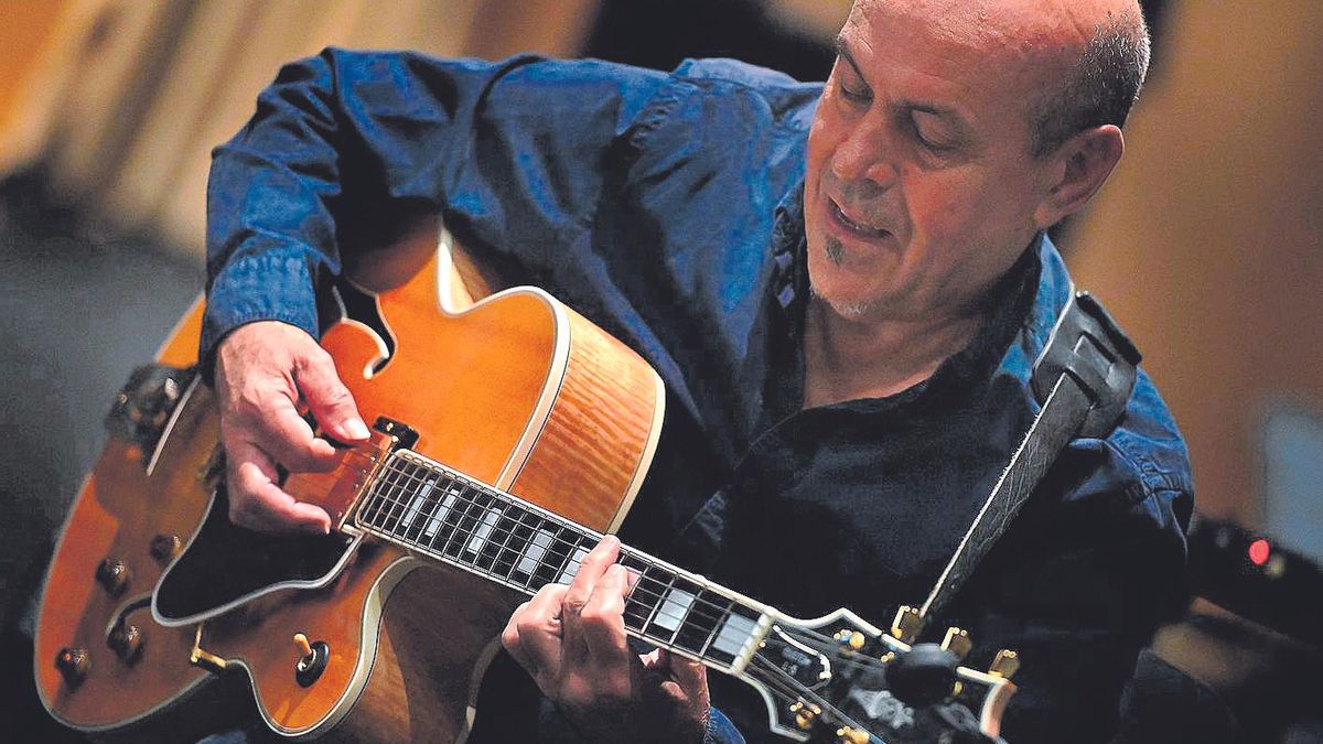 Fernando Marco tocará la guitarra para encandilar al publico del ciclo ‘Jazz bajo las estrellas’.