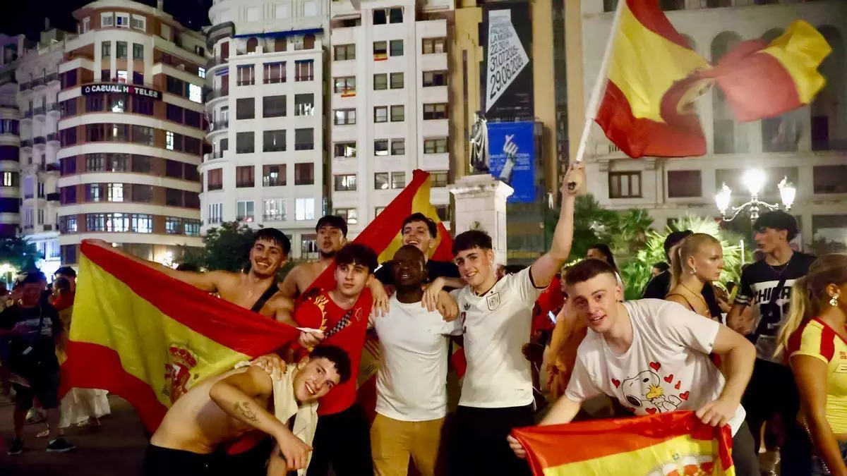 VÍDEO | Así es la celebración valenciana del segundo Mundial de España