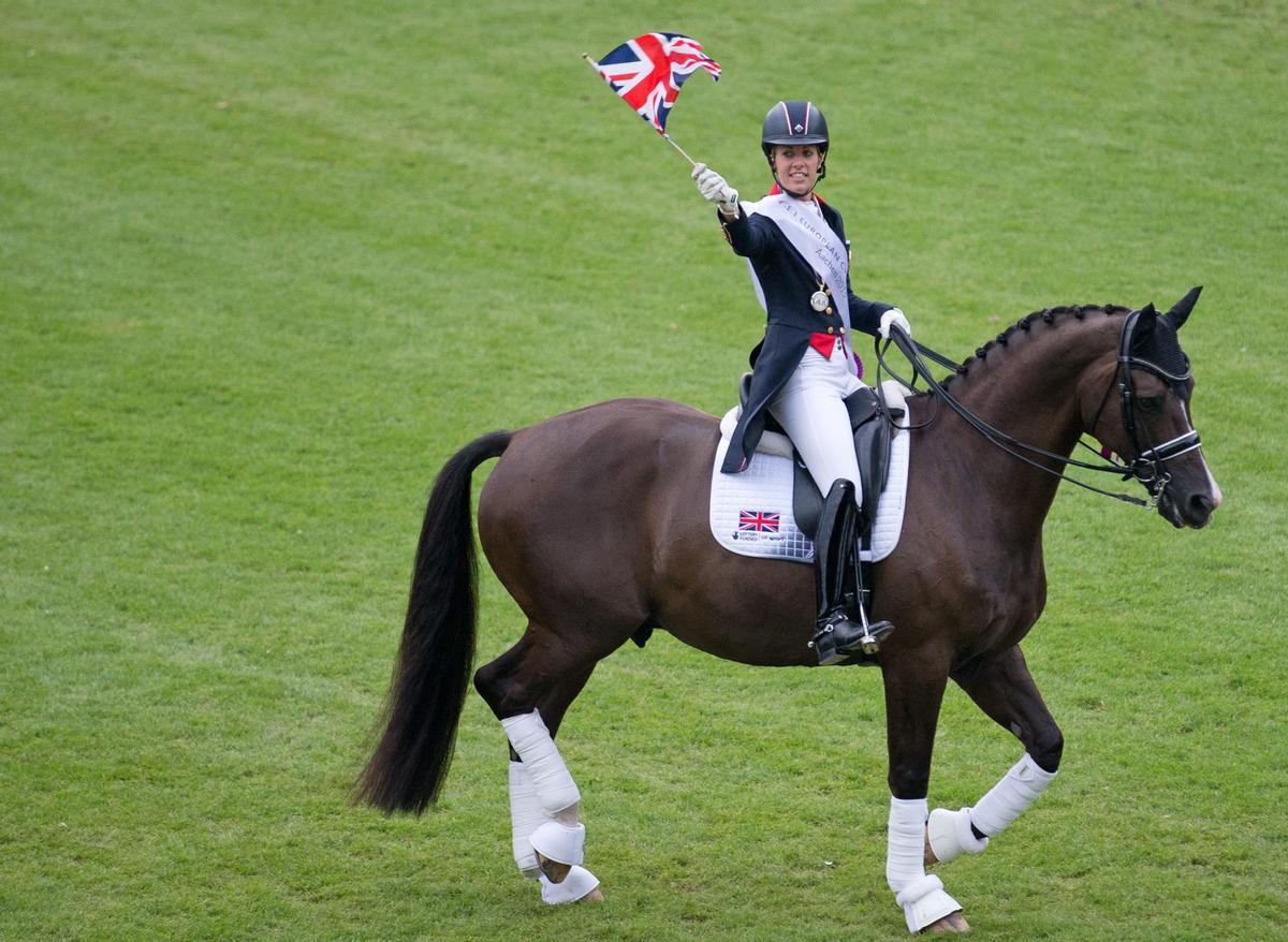 Charlotte Dujardin , en una competición con Gran Bretaña.