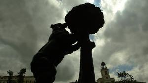 La estatua del oso y el madroño en la Puerta del Sol (Madrid).