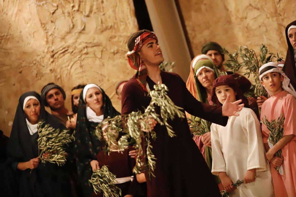 La representación de El Paso de Iznájar, en imágenes