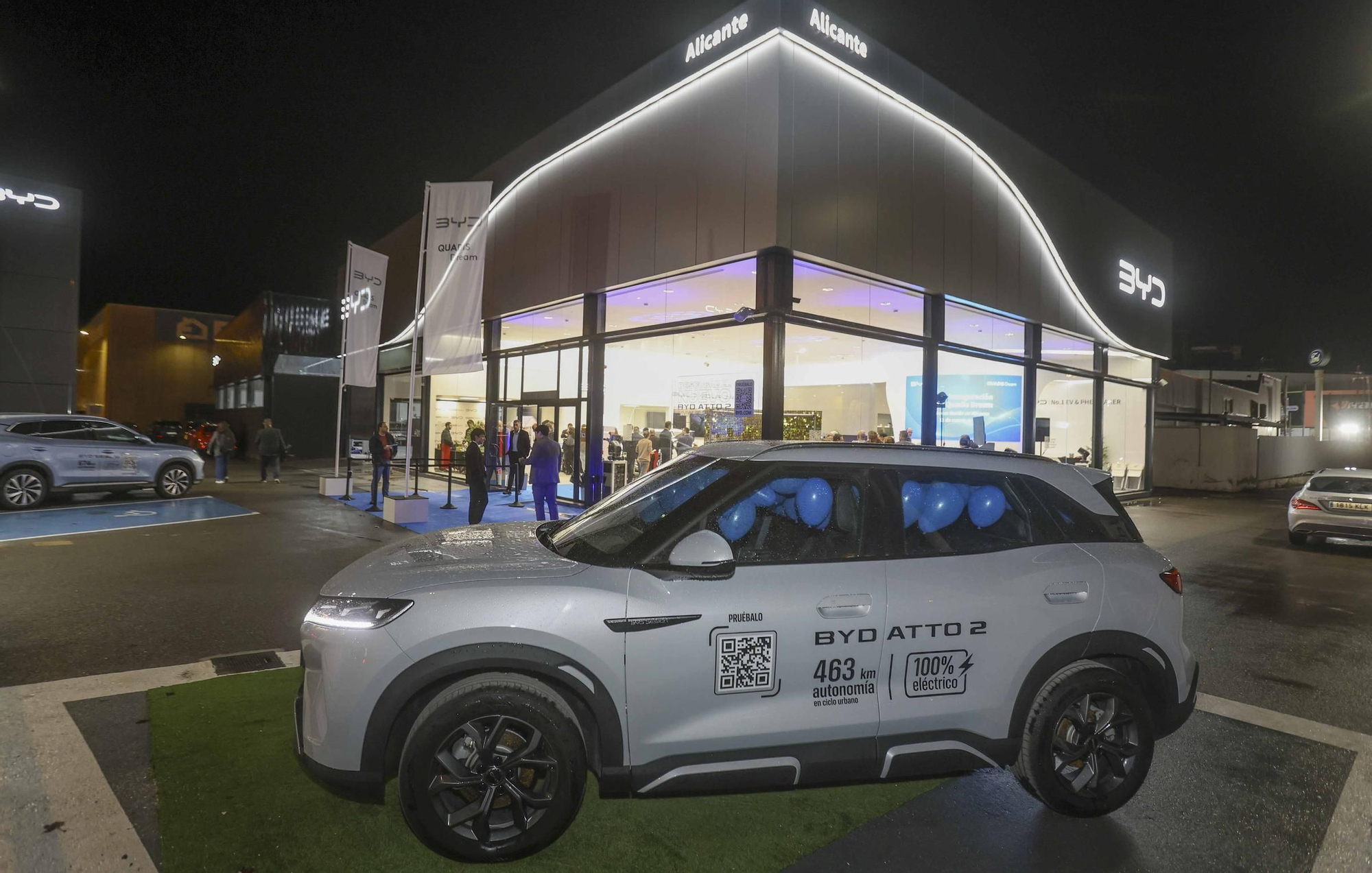 QUADIS Dream inaugura el primer centro BYD en Alicante.