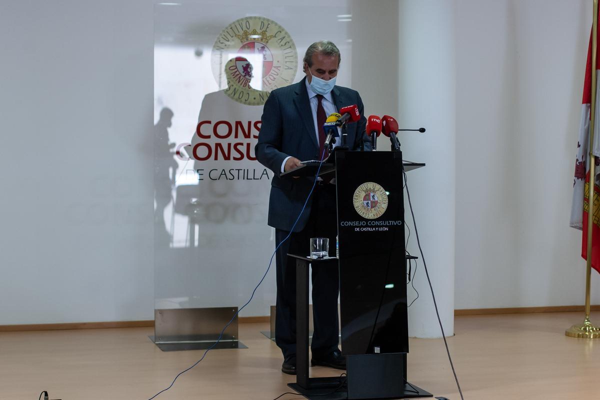 Agustín S. de Vega, presidente del Consultivo