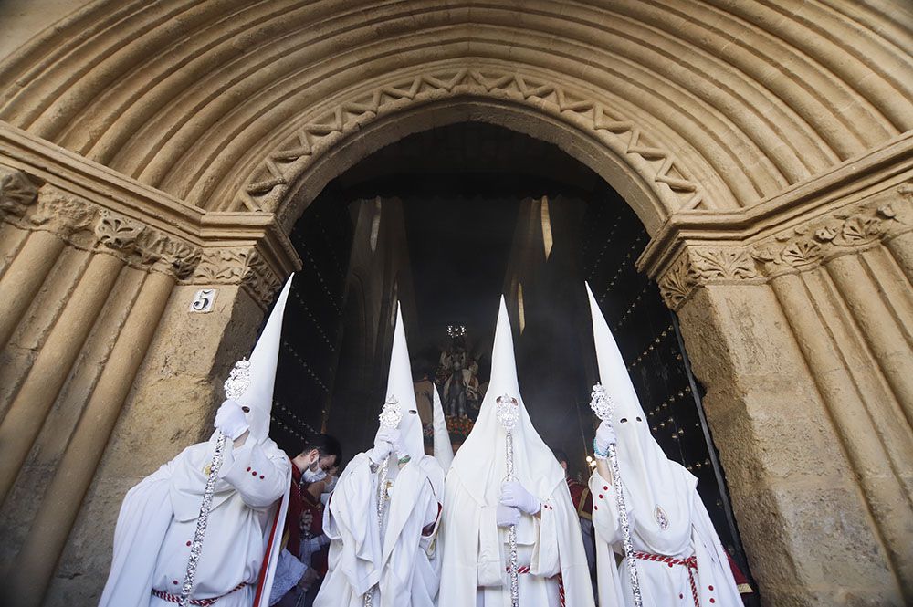 La Entrada Triunfal abre los desfiles procesionales de Córdoba