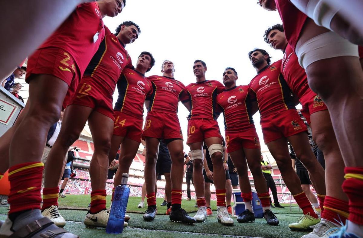 Los jugadores de la selección española de rugby 7 en el Civitas Metropolitano