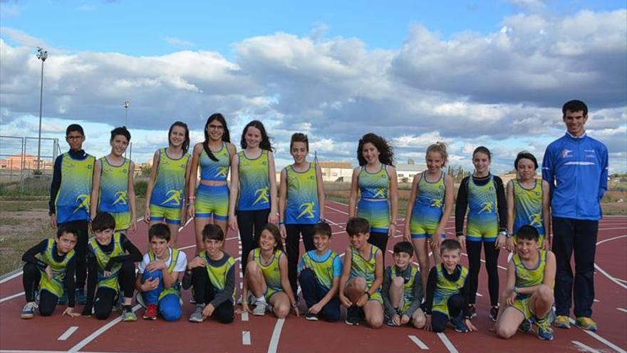 La escuela de atletismo acaba una intensa y gran temporada