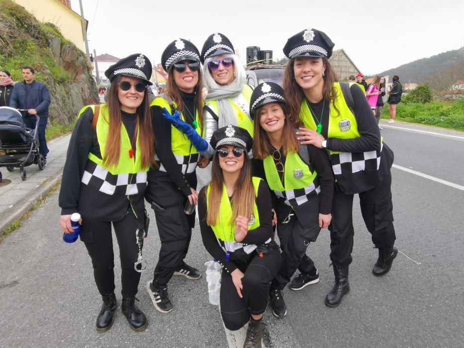 Moaña, Aldán y Bueu dicen adiós a sus carnavales con altas dosis de humor y originalidad.