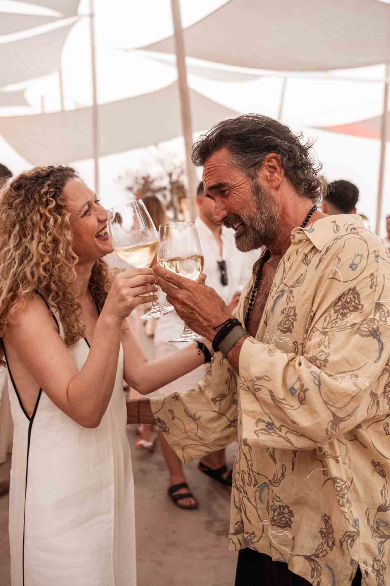 Puntapiedra reabre sus puertas con la fiesta que marca el inicio del verano 2025 en Alicante