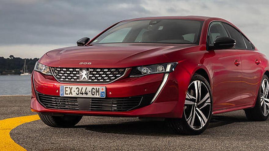 El Peugeot 508.