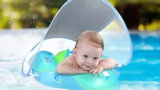 Este flotador con protector solar es perfecto para proteger a los bebés y es muy barato