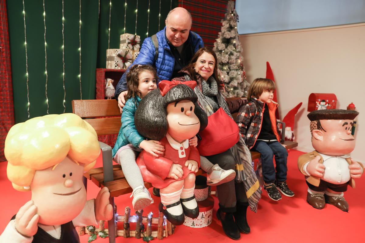 Mafalda y sus amigos llegan a La Ciba, centro feminista de Santa Coloma Gramanet, tras sufrir vandalismo en su anterior ubicación en la ciudad