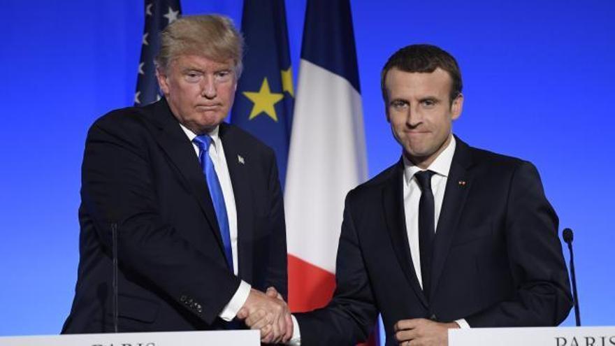 Recibimiento a Trump en París con todo el boato que impone el nuevo estilo Macron