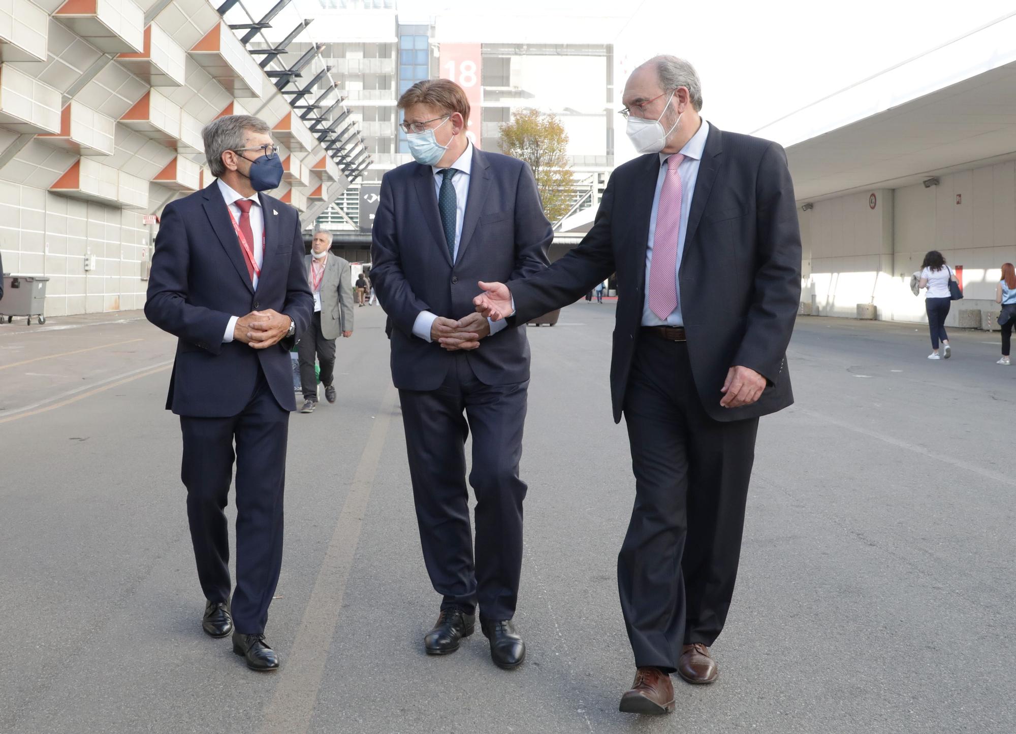 El president de la Generalitat valenciana, Ximo Puig, visita Cersaie