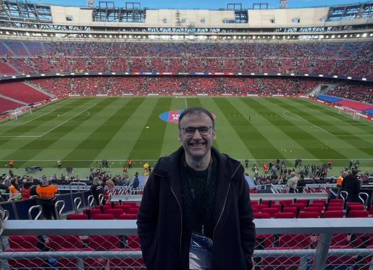 El periodista Toni Padilla, autor de "Maleït futbol".