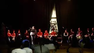 Los alumnos del IES Nº 1 abren el Poex 2026 con una lectura de poemas en femenino