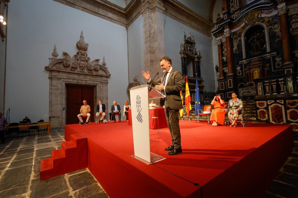 Valencia VLC Toma de posesión de los nuevos académicos de la Acadèmia Valenciana de la Llengua, con 17 jun presencia de la presidenta de la AVL, Verònica Cantó; y el vicepresidente segundo y conseller de Presidencia, José Luis Díez