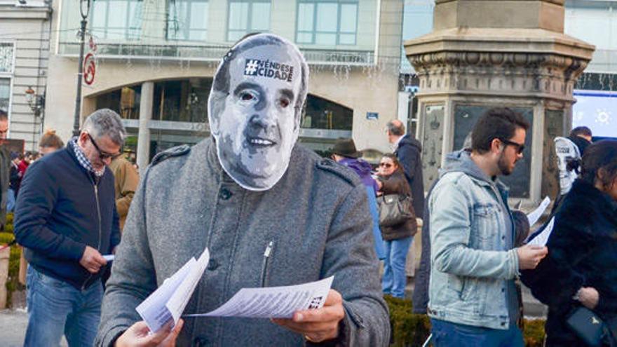 Rechazo a la &quot;venta de la ciudad&quot;, en el Obelisco