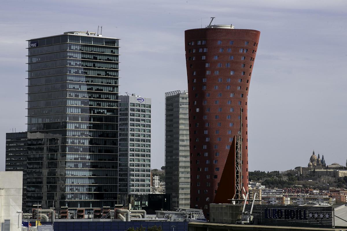 La milla Pritzker de LHospitalet: cuatro edificios de autores premiados se concentran en la misma avenida