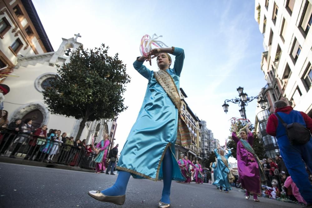 Oviedo celebra su Antroxu