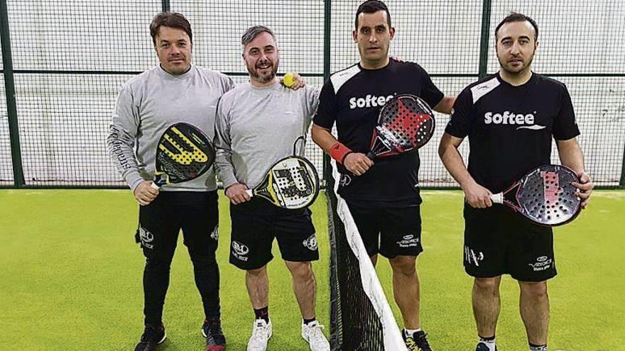 González y Troitiño (izq.) posan junto a la dupla Abalo-Sueiro.