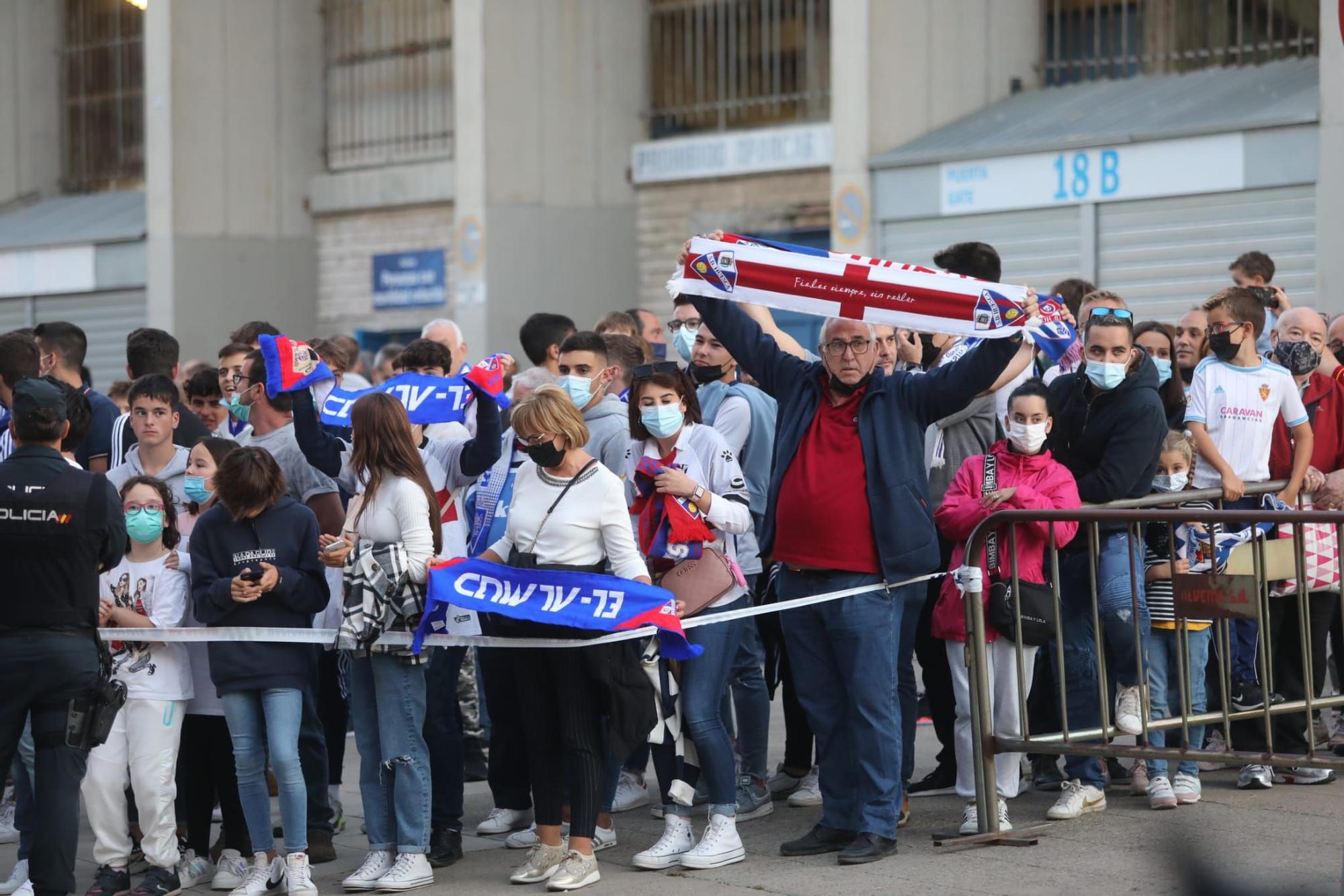 La hora previa al derbi, en imágenes