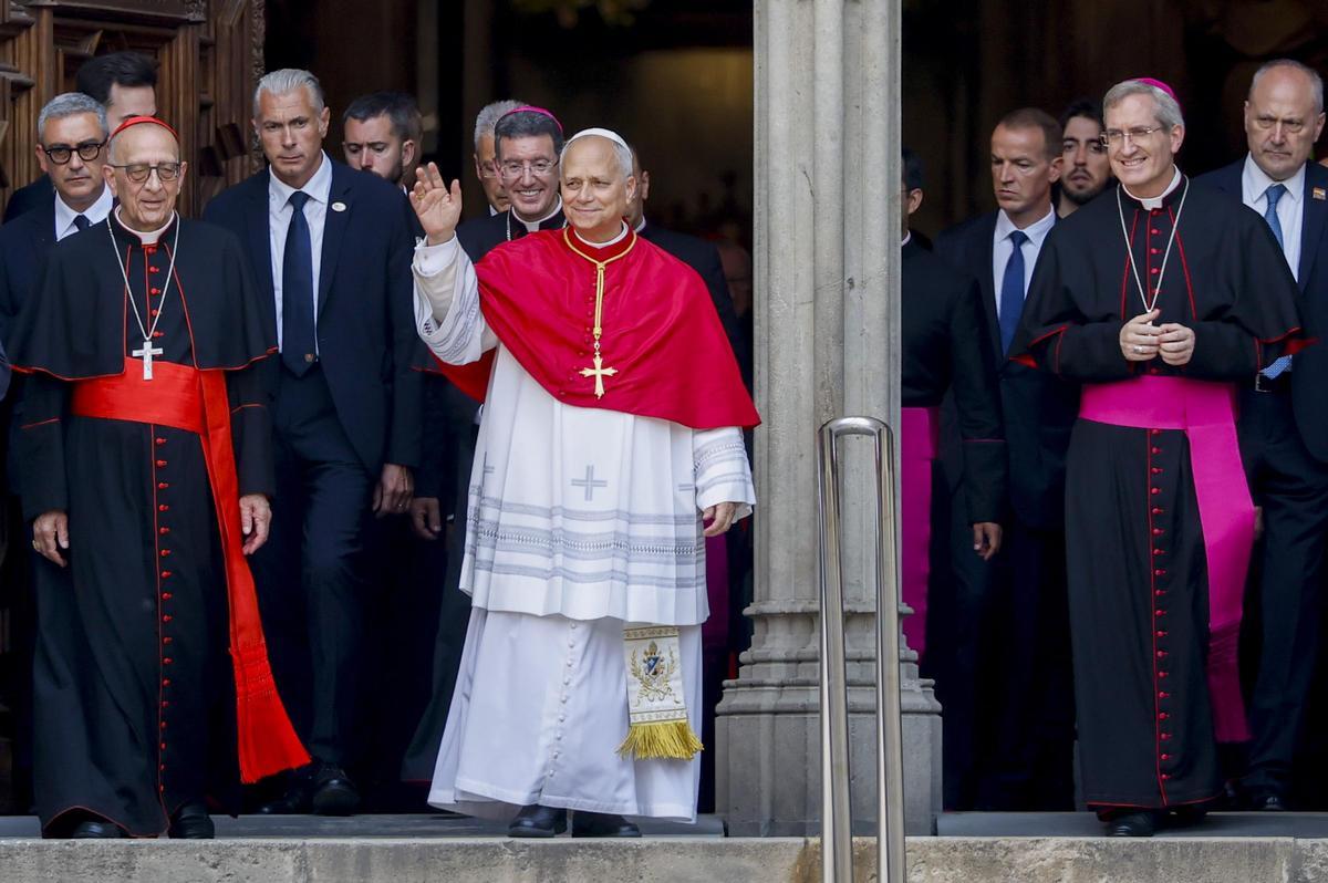 Les millors imatges de la visita del Papa Lleó XIV a Barcelona