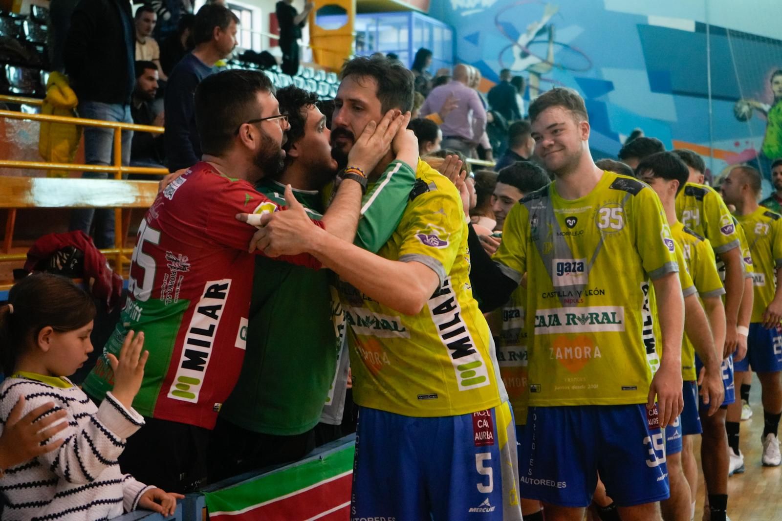 GALERÍA | Las mejores imágenes del Balonmano Zamora - BM Caserío