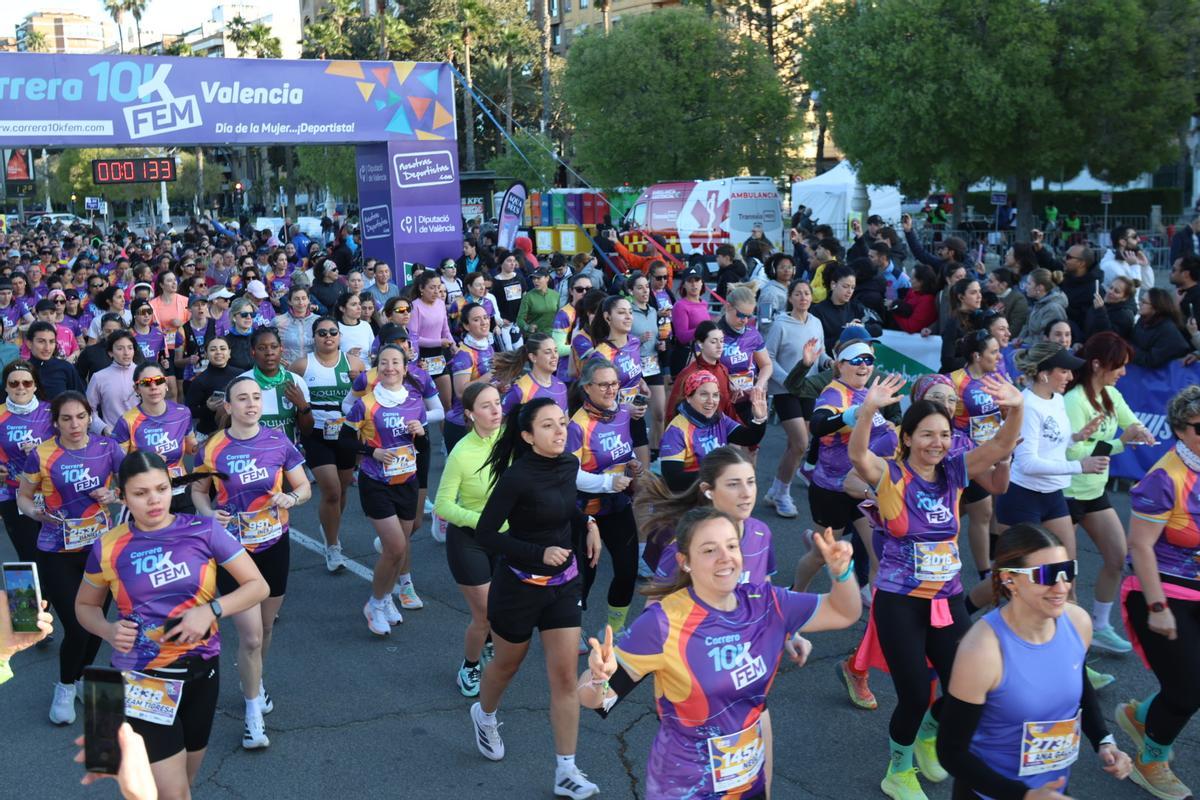 Búscate y descarga tu foto en la 10K Fem
