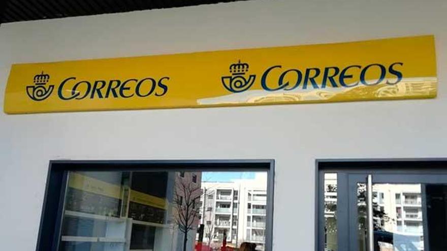 Despiden a la exjefa de Correos de Esporles por quedarse con dinero de la oficina