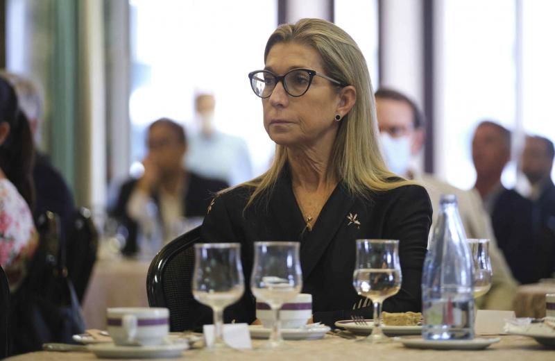 Foro sobre los fondos europeos organizado por el periódico y CaixaBank en el Casino de Santa Cruz de Tenerife.