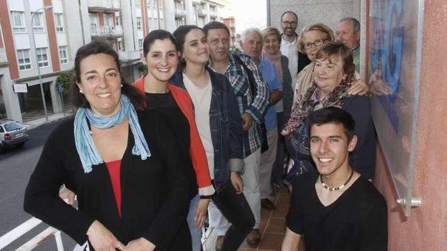 El nuevo Consello Local, con María Ortega al frente. // S.A.