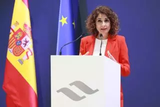 El Gobierno impulsa la entrada de empresas españolas en Talgo como alternativa a los húngaros