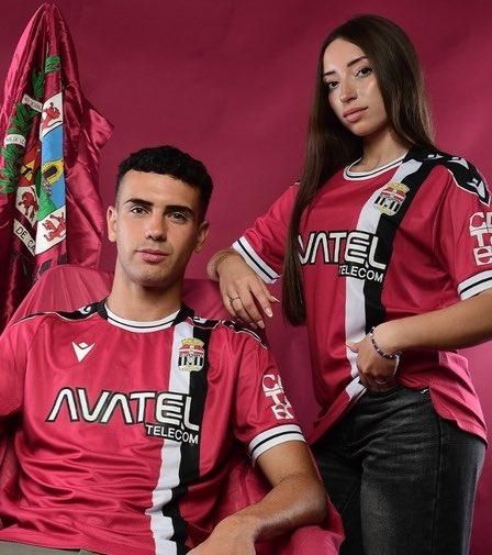 Segunda equipación del FC Cartagena 25-26
