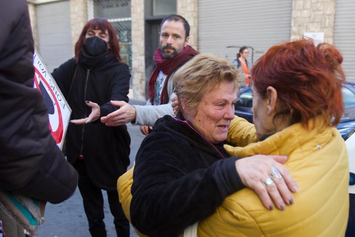Un momento del desahucio de Alicante.