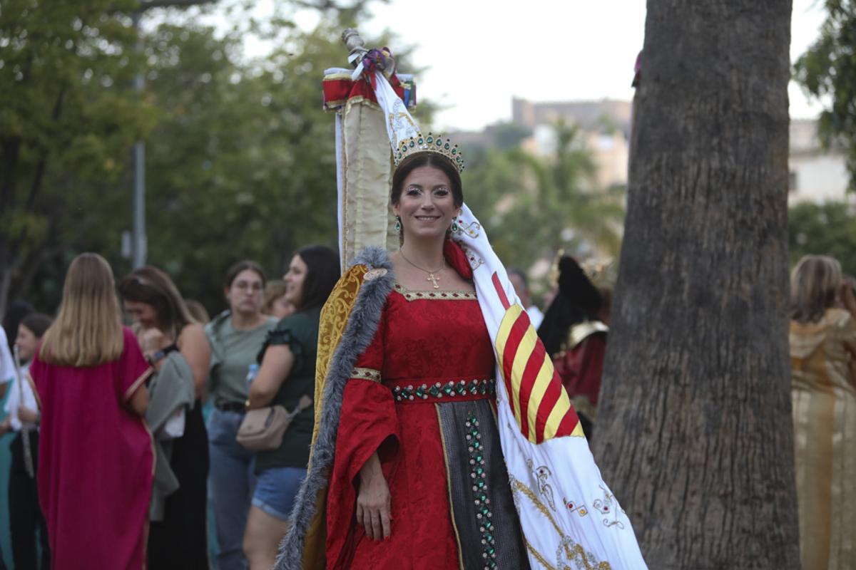 Los Moros y Cristianos de Sagunt rinden homenaje a Vicente Vayà